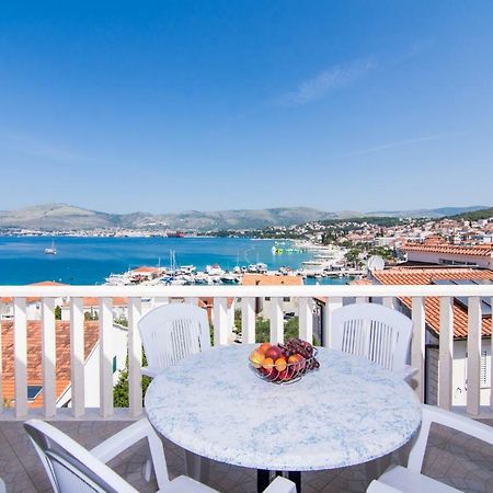 Apartmani Juric Trogir Bagian luar foto